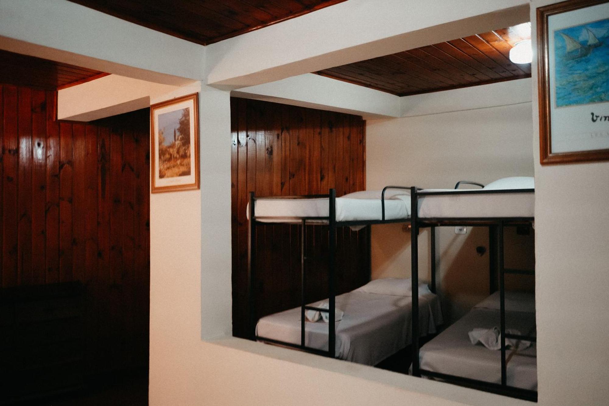 Hotel Vill' Agi กังโปสดูจอร์เดา ภายนอก รูปภาพ